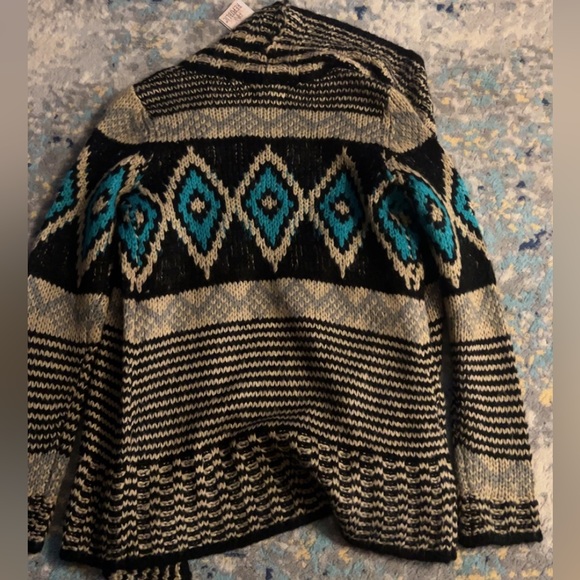 NEW WITH TAGS Size small Pink Republic Cardigan - Picture 2 of 3